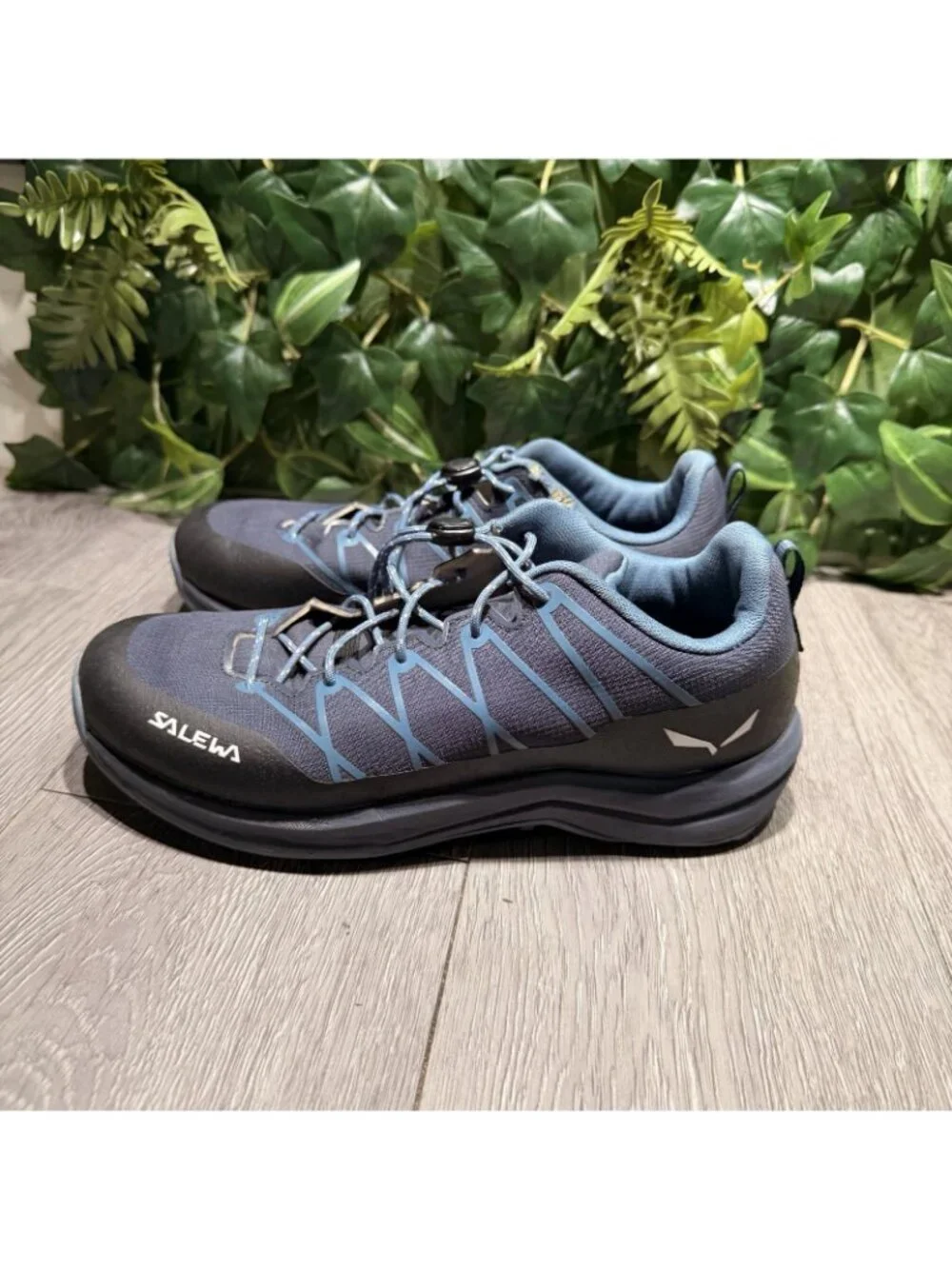 Salewa Wildfire 2 Kids Youth 4 Navy Blue Hiking Shoes